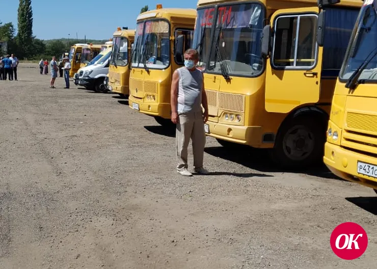 В Кавказском районе проверили готовность школьных автобусов к началу учебного года