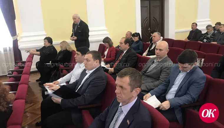 Молодые депутаты стоят за оперативность в решении проблем