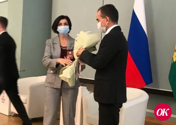 Главный редактор газеты «Огни Кубани» Марина Смирнова награждена медалью «За высокий вклад в развитие Краснодарского края» третьей степени