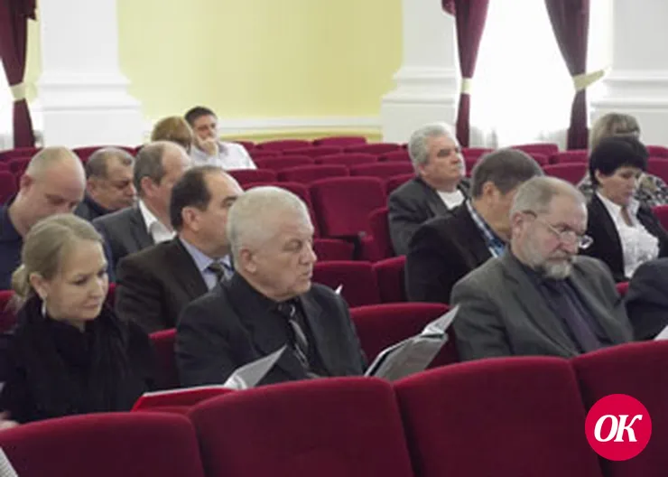 Бюджет, обращения граждан, спорт, образование — до всего есть дело депутатам районного Совета