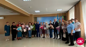 Восемь волонтеров группы «ZaVeca» наградили грамотами и медалями