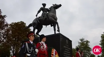 Под марш барабанщиков