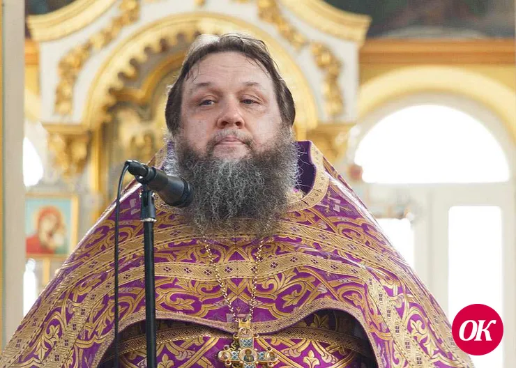 27 сентября, в праздник Воздвижения Честного и Животворящего Креста Господня в Покровском соборе прошло богослужение