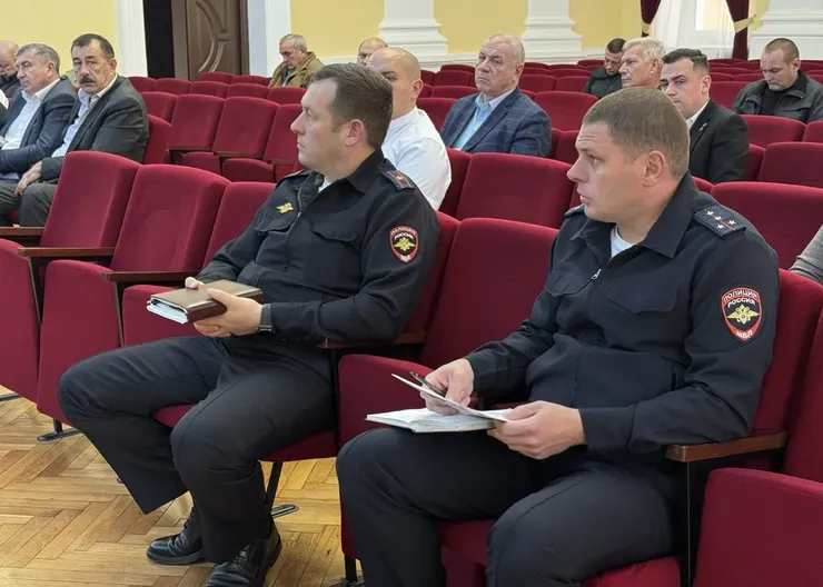 photo_5294527132518255763_y