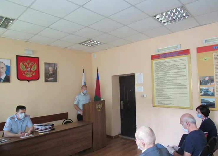 https://ognikubani.ru/wp-content/uploads/2020/09/Заседание-ОС