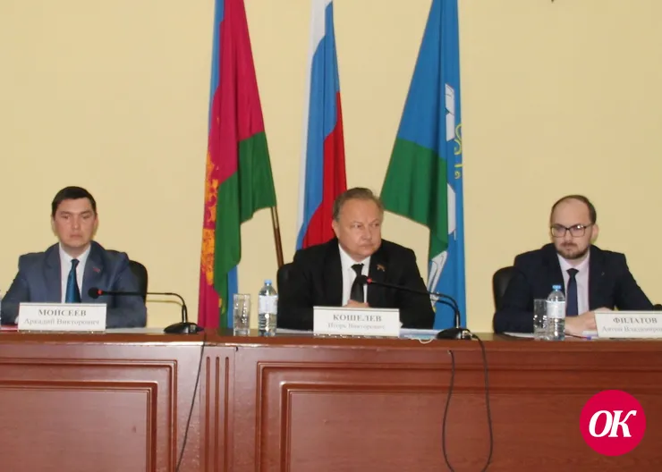 В Кропоткине провели общее отчетное собрание Совета молодых депутатов