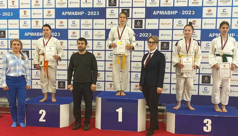 https://ognikubani.ru/wp-content/uploads/2023/03/photo_5269354045724805028_y_1