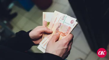 В Кавказском районе на скамью подсудимых отправлены обвиняемые в грабеже и угоне мотороллера