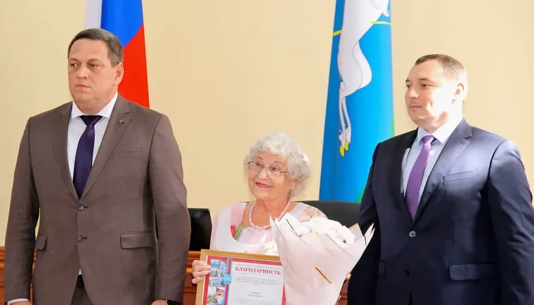 photo_5467682248041029631_y (1)