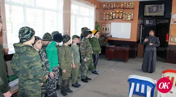 Детский военно-патриотический клуб «Патриот» посетил настоятель храма Кропоткина