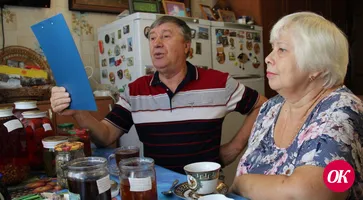 В канун Дня пожилого человека наш корреспондент отправилась в гости к известному писателю из Кропоткина Александру Калинцеву