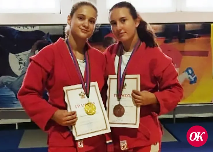 Самбистки Кавказского района завоевали медали краевых соревнований