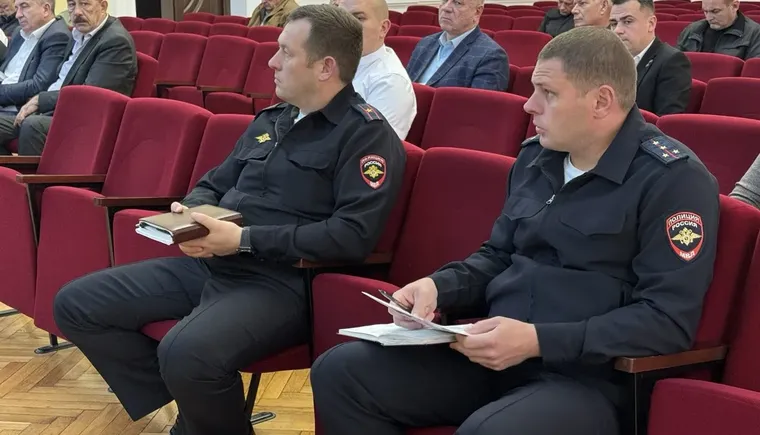 photo_5294527132518255763_y