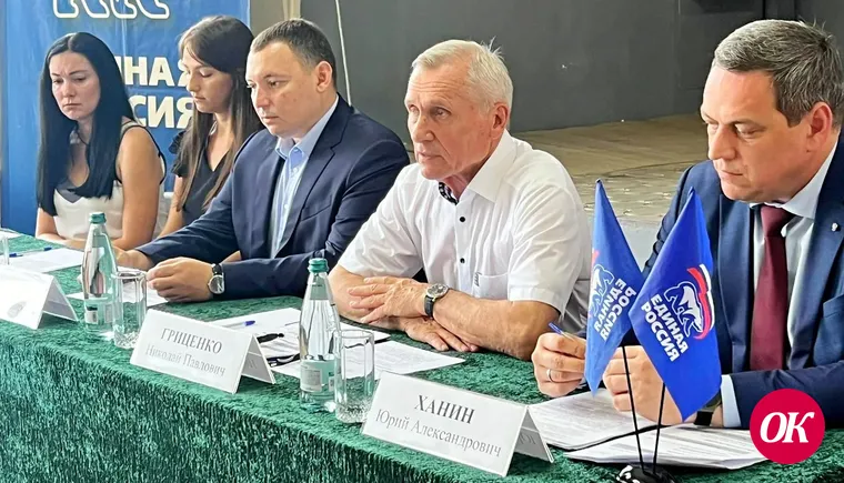 Помощь бойцам СВО и мирным жителям новых регионов, беженцев — в зоне внимания «единороссов» Кавказского района