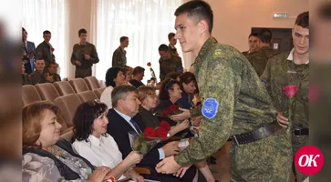 В Кропоткинском казачьем корпусе поздравили педагогов с Днем учителя