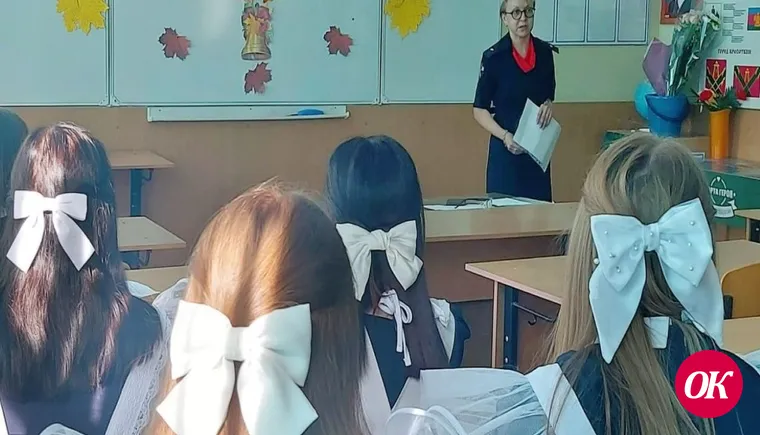 В Кавказском районе полицейские провели уроки правовых знаний для несовершеннолетних