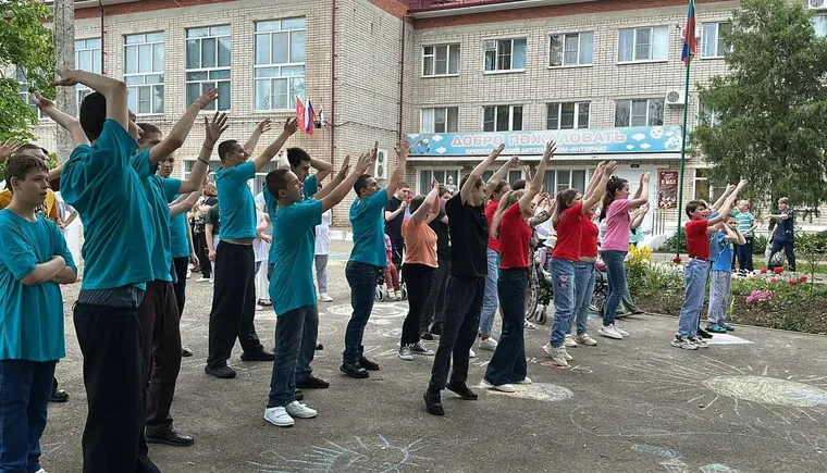 Солнце в ладонях