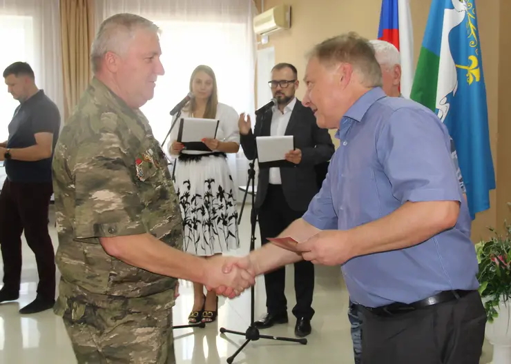 https://ognikubani.ru/wp-content/uploads/2022/08/IMG_7926_с