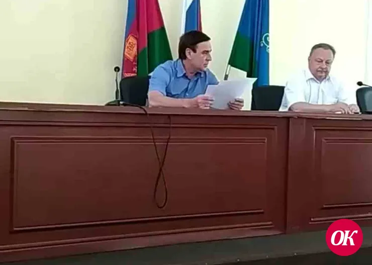 Планерное совещание Виталий Очкаласов открыл поздравлением главных врачей Кавказского района с Днём медицинского работника