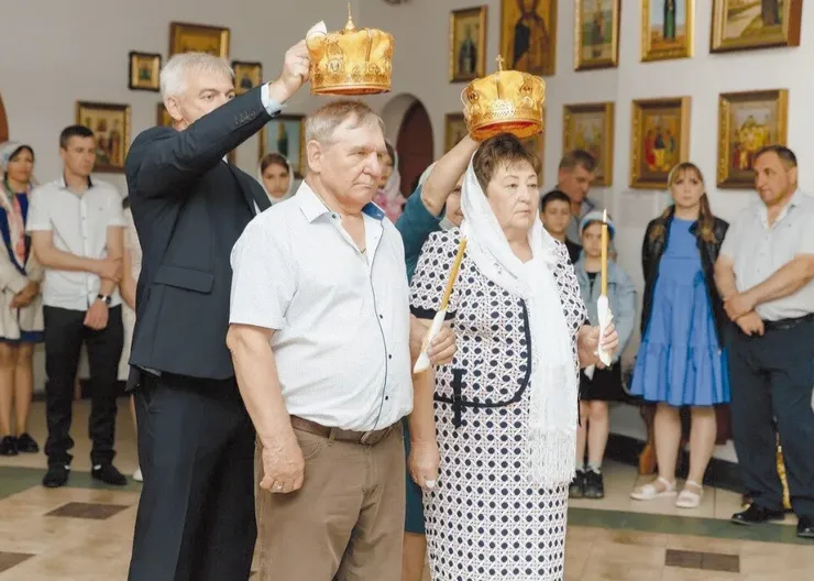 50 лет вместе рука об руку