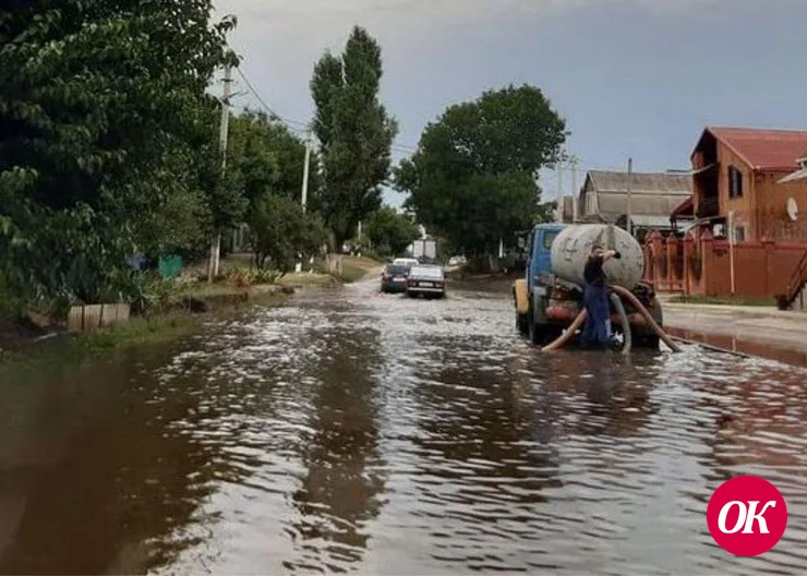 В Кропоткине ликвидируют последствия ливня