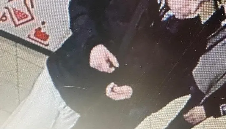 photo_5310110781397920194_y