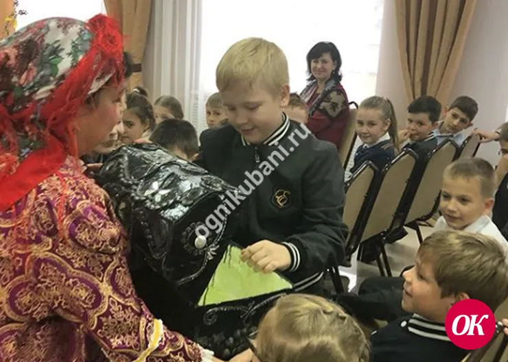 Школьников научили старинным играм