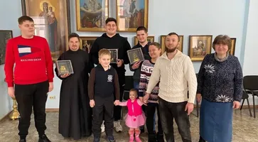 5424744978946572280_121-1024x768