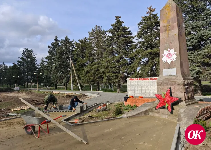 Реконструкция зоны отдыха площадью 1,4 гектара продолжается в поселке Мирском