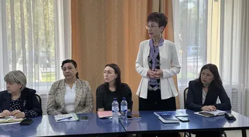 photo_5197177730200894435_y