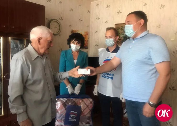 В Кавказском районе идет акция «Подари ветерану телефон»