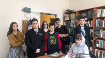 photo_5384218814297795359_y