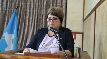 photo_5348035286787024747_y