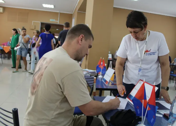 photo_5348226146543726729_y