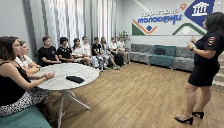 СЕГОДНЯ ЛОЛА