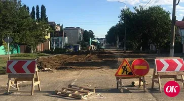На аварийном участке коллектора Кропоткина заменено более 50 метров трубы