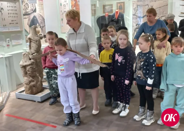 В городском музее можно примерить коромысло