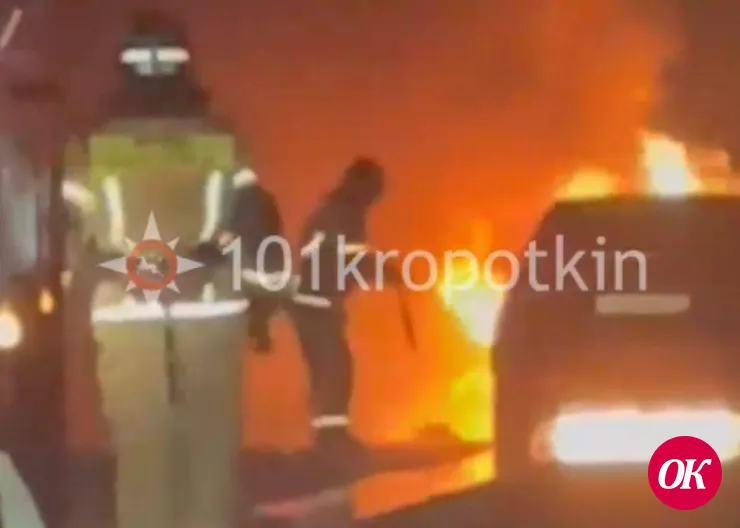 В микрорайоне сгорел автомобиль