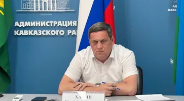 Глава Кавказского района Юрий Ханин провел личный прием граждан
