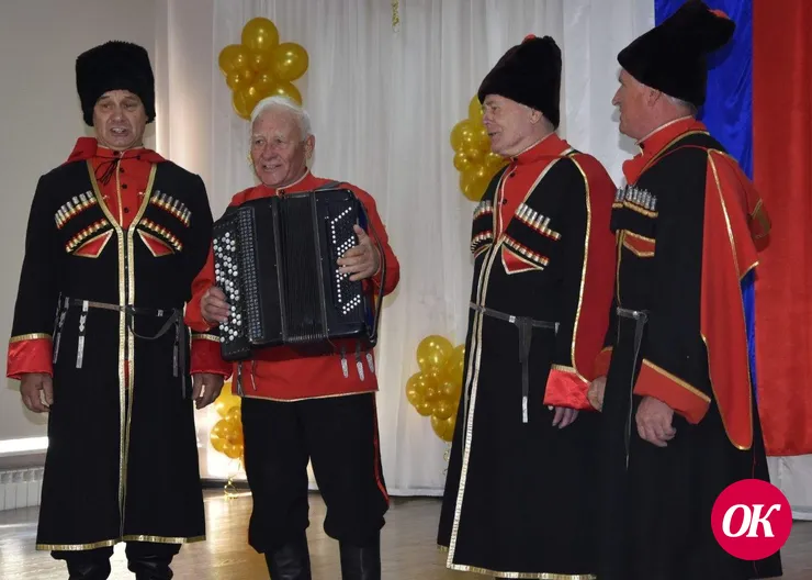 Кадеты встретили 325-ю годовщину образования Кубанского казачьего войска