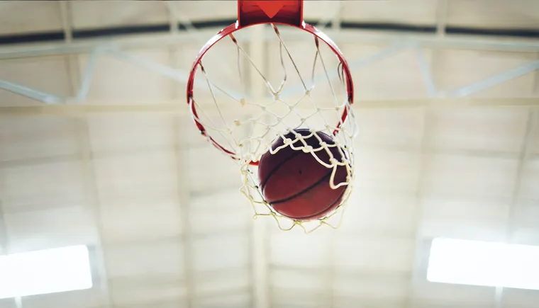 https://ognikubani.ru/wp-content/uploads/2023/03/basketball-in-hoop-net_1