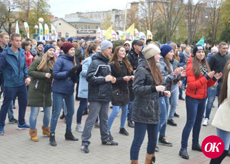 Акция, посвященная Дню народного единства и организованная Министерством образования, науки и молодёжной политики Краснодарского края, прошла на Кубани с 25 октября по 2 ноября, завершившись в Кавказском районе