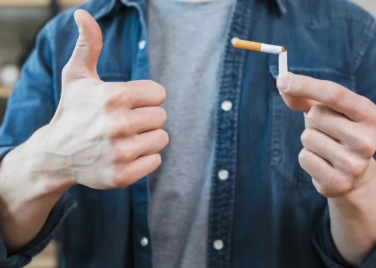 https://ognikubani.ru/wp-content/uploads/2023/03/man-holding-broken-cigarette-and-showing-thumb-up-gesture_1