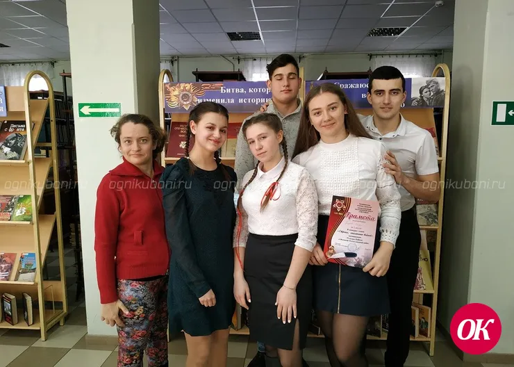 Православные читают стихи о войне