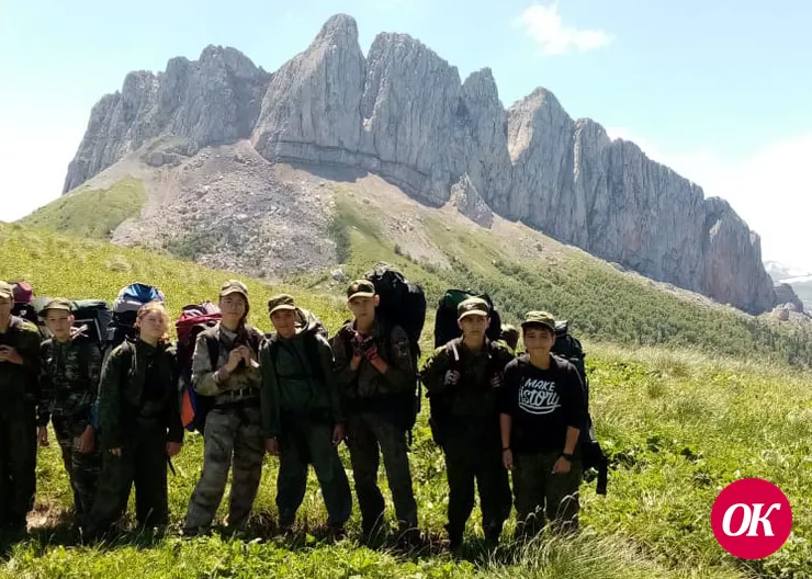 <strong>Воспитанники детского военно-патриотического клуба «Патриот» побывали у горы Большой Тхач</strong>