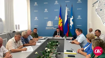 Встреча главы района Юрия Ханина с атаманами Кавказского районного казачьего общества сегодня носила ознакомительный характер.