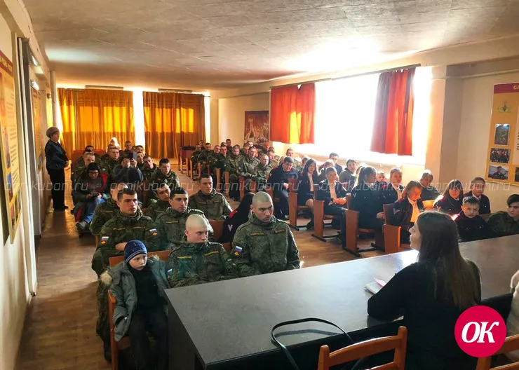 Военнослужащим и школьникам Кропоткина напомнили о события оккупации города