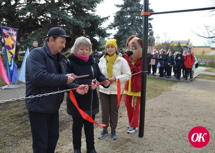 В станице Кавказской построили воркаут-площадку