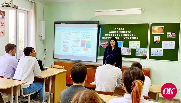 В Кавказском районе полицейские провели уроки правовых знаний для несовершеннолетних