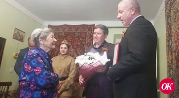 Глава Кропоткина Владимир Елисеев поздравил ветеранов с наступающим Днем Победы